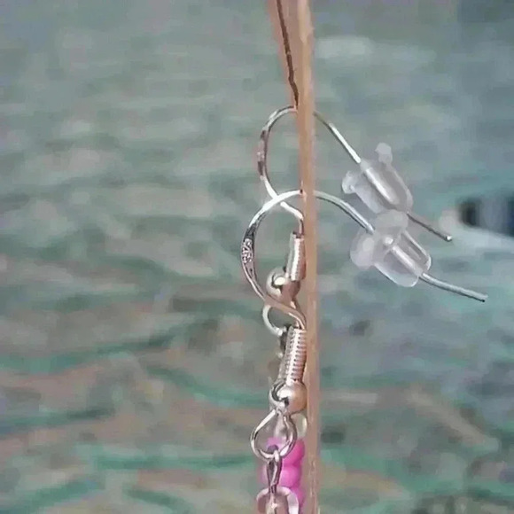 Handmade Beaded Necklace and Earrings Set - Picture 4 of 4